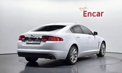 Jaguar XF 2012, 229811 км, за 2297.49 USD