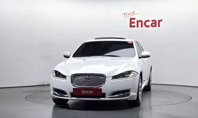 Jaguar XF 2012, 229811 км, за 2297.49 USD