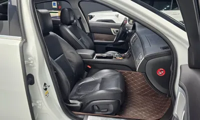 Jaguar XF 2012, 229811 км, за 2280.13 USD - фото 10