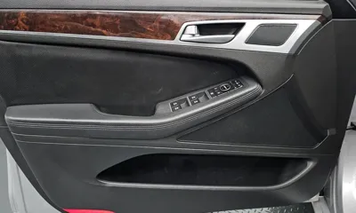 Hyundai Genesis 2016, 62621 км, за 7870.55 USD - фото 24