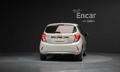 ChevroletGMDaewoo Spark 2017, 76258 км, за 3249.31 USD