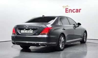 Genesis EQ900 2017, 276506 км, за 6695.55 USD