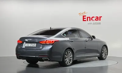 Hyundai Genesis 2016, 112054 км, за 7085.74 USD
