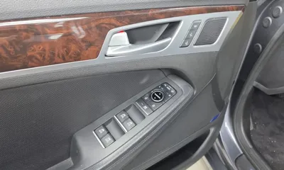 Hyundai Genesis 2016, 112054 км, за 7085.74 USD - фото 15