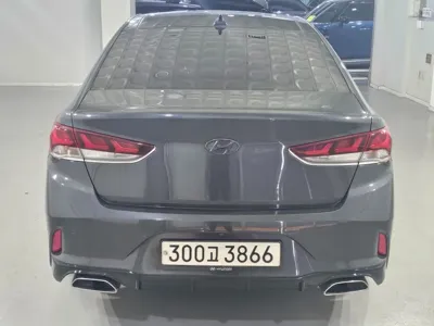 Hyundai Sonata 2018, 145189 км, за 6871.49 USD