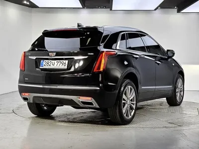 Cadillac XT5 2023, 20512 км, за 18786.97 USD - фото 2
