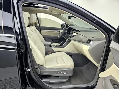 Cadillac XT5 2023, 20512 км, за 18786.97 USD - фото 11