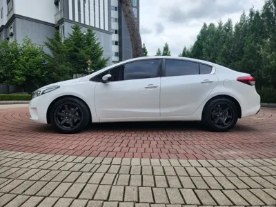 Kia K3 2017, 141135 км, за 4543.98 USD