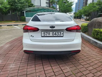 Kia K3 2017, 141135 км, за 4543.98 USD - фото 6