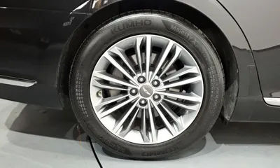 Genesis EQ900 2018, 115430 км, за 12800.32 USD