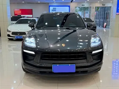 Porsche Macan 2023, 50000 км, за 43513.26 USD