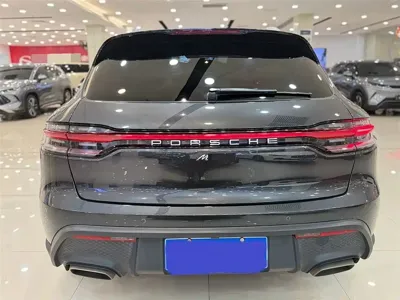 Porsche Macan 2023, 50000 км, за 43513.26 USD - фото 16