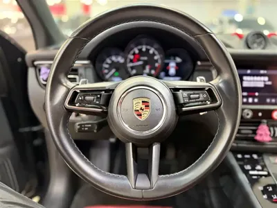 Porsche Macan 2023, 50000 км, за 43513.26 USD - фото 19