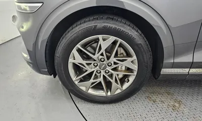 Genesis GV70 2023, 61042 км, за 22149.85 USD