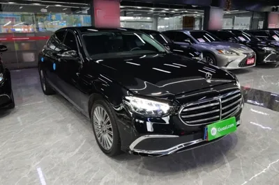 Mercedes-Benz E-Class 2022, 45300 км, за 44883 USD
