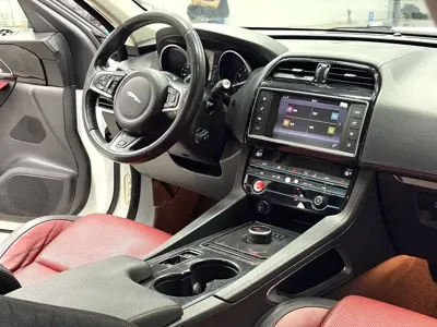 Jaguar F-Pace 2017, 144000 км, за 11297.49 USD - фото 7