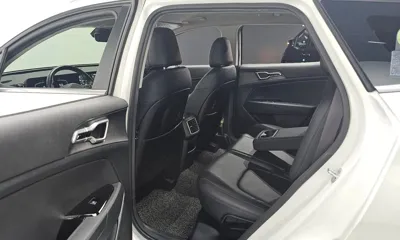 Kia Sportage 2022, 84541 км, за 13391.1 USD - фото 12