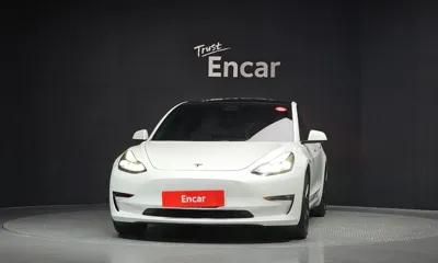 Tesla Model 3 2021, 71587 км, за 17356.82 USD
