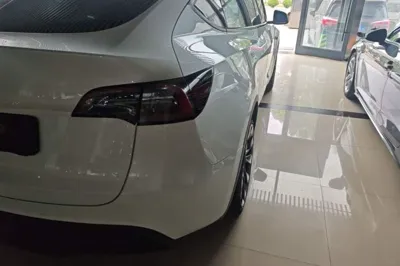 Tesla Model Y 2022, 90900 км, за 24665 USD - фото 9