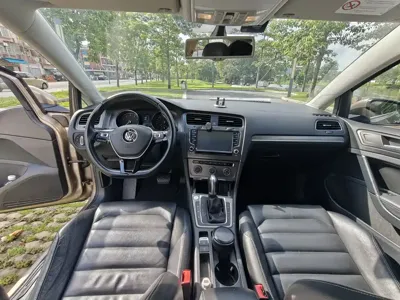 Volkswagen Golf 2015, 60000 км, за 4795.67 USD - фото 13