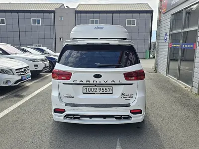 Kia Canival 2020, 99000 км, за 10437.18 USD
