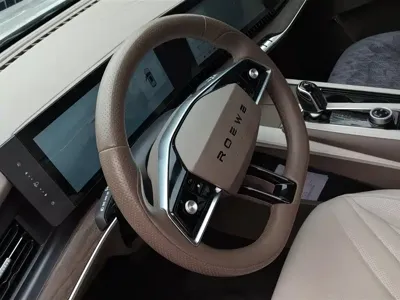 Roewe RX9 2024, 32700 км, за 10594.26 USD - фото 15