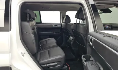 Hyundai Santafe 2024, 50521 км, за 18576.87 USD - фото 12