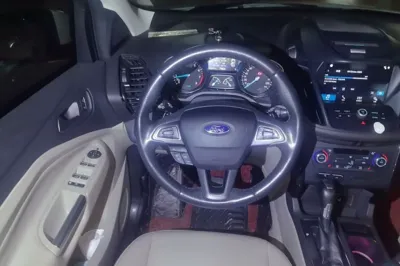 Ford Kuga 2017, 53200 км, за 7659 USD - фото 8