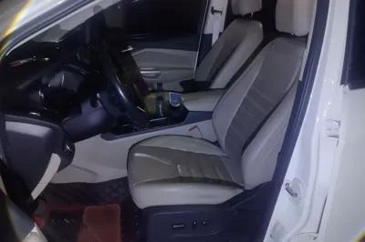 Ford Kuga 2017, 53200 км, за 7659 USD - фото 13