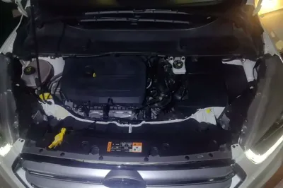 Ford Kuga 2017, 53200 км, за 7659 USD - фото 17