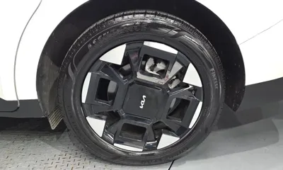 Kia Canival 2024, 13718 км, за 23303.14 USD - фото 21