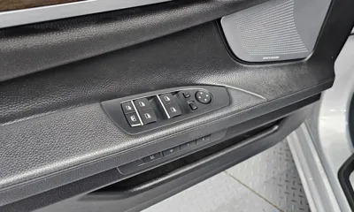 BMW 7-Series 2013, 130709 км, за 8867.57 USD - фото 14