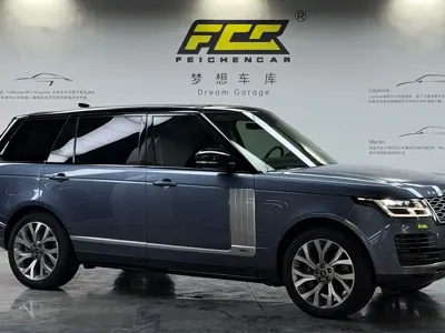 Land Rover Range Rover 2021, 74000 км, за 111980.33 USD