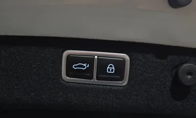 Genesis G70 2021, 89420 км, за 18839.25 USD - фото 20