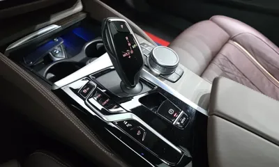 BMW 5-Series 2021, 52678 км, за 25807.7 USD - фото 9