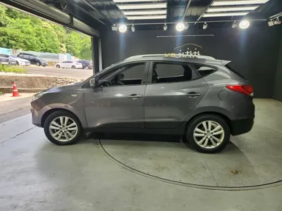 Hyundai Tucson 2013, 172381 км, за 2734.91 USD