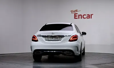 Mercedes-Benz C-Class 2021, 41373 км, за 18119.48 USD