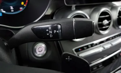 Mercedes-Benz C-Class 2021, 41373 км, за 18119.48 USD - фото 9