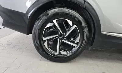 Kia Sportage 2023, 35725 км, за 17263.85 USD
