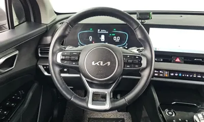 Kia Sportage 2023, 35725 км, за 17263.85 USD - фото 13