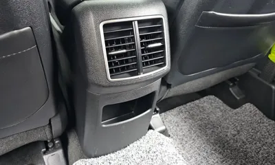 Kia Sportage 2023, 35725 км, за 17263.85 USD - фото 29
