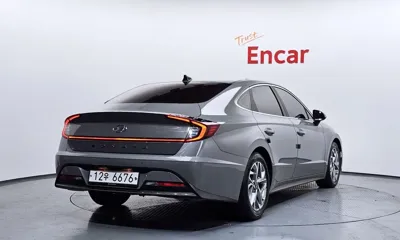 Hyundai Sonata 2020, 78650 км, за 11166.17 USD