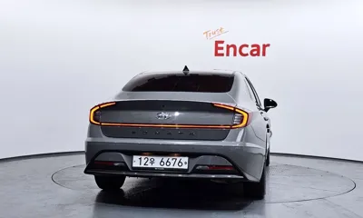 Hyundai Sonata 2020, 78650 км, за 11166.17 USD