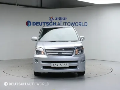 Toyota Noah 2005, 187746 км, за 5942.63 USD