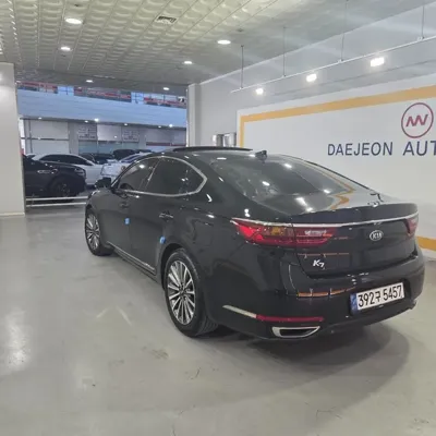 Kia K7 2016, 187030 км, за 5907.84 USD