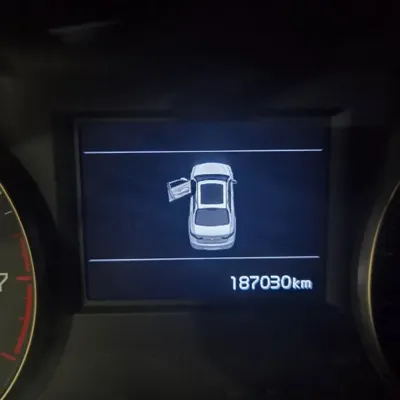 Kia K7 2016, 187030 км, за 5907.84 USD - фото 11