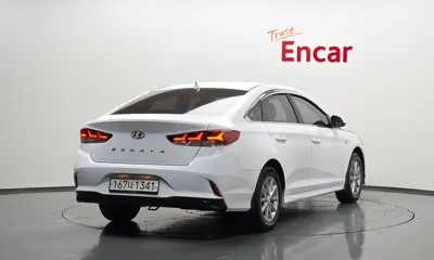 Hyundai Sonata 2019, 129512 км, за 4875.51 USD