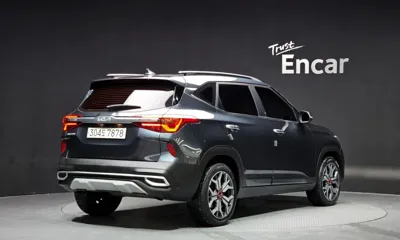 Kia Seltos 2023, 94263 км, за 12487.61 USD