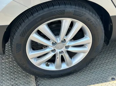 Hyundai Tucson 2011, 159486 км, за 3452.77 USD