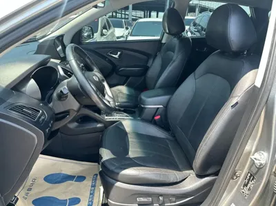 Hyundai Tucson 2011, 159486 км, за 3452.77 USD - фото 10